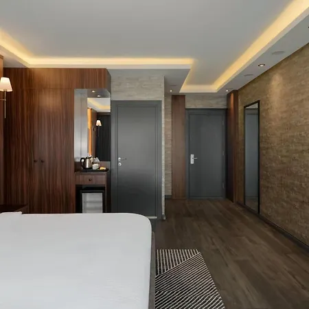 Szálloda La Quinta By Wyndham Kartal