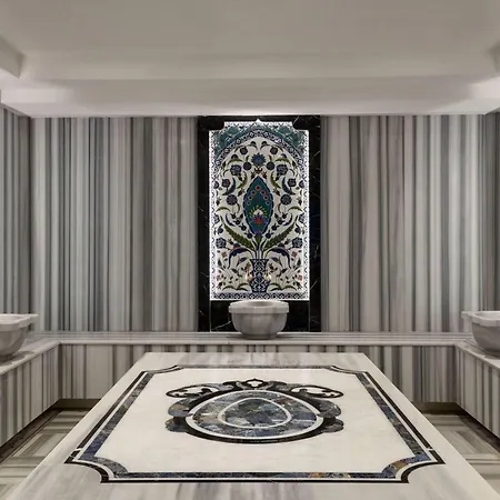 La Quinta By Wyndham Kartal Hotel *