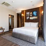 La Quinta By Wyndham Kartal Hotel