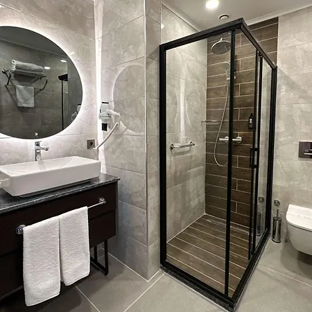 La Quinta By Wyndham Kartal Hotel Istanbul