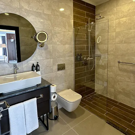 Hotel La Quinta By Wyndham Kartal