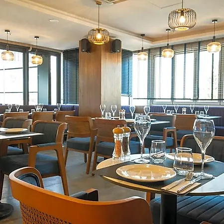 La Quinta By Wyndham Kartal Hotel 4*