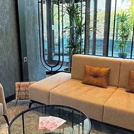 La Quinta By Wyndham Kartal Hotel 4*