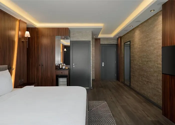 La Quinta By Wyndham Kartal מלון 3*