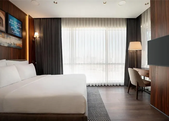 La Quinta By Wyndham Kartal