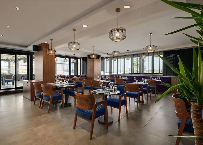 מלון La Quinta By Wyndham Kartal