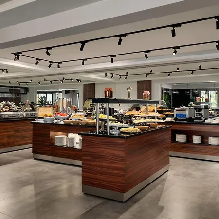 La Quinta By Wyndham Kartal Istambul